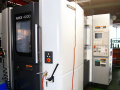 横型マシニングセンター NHX4000